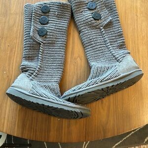 UGG Women's Classic Cardy Winter Boot